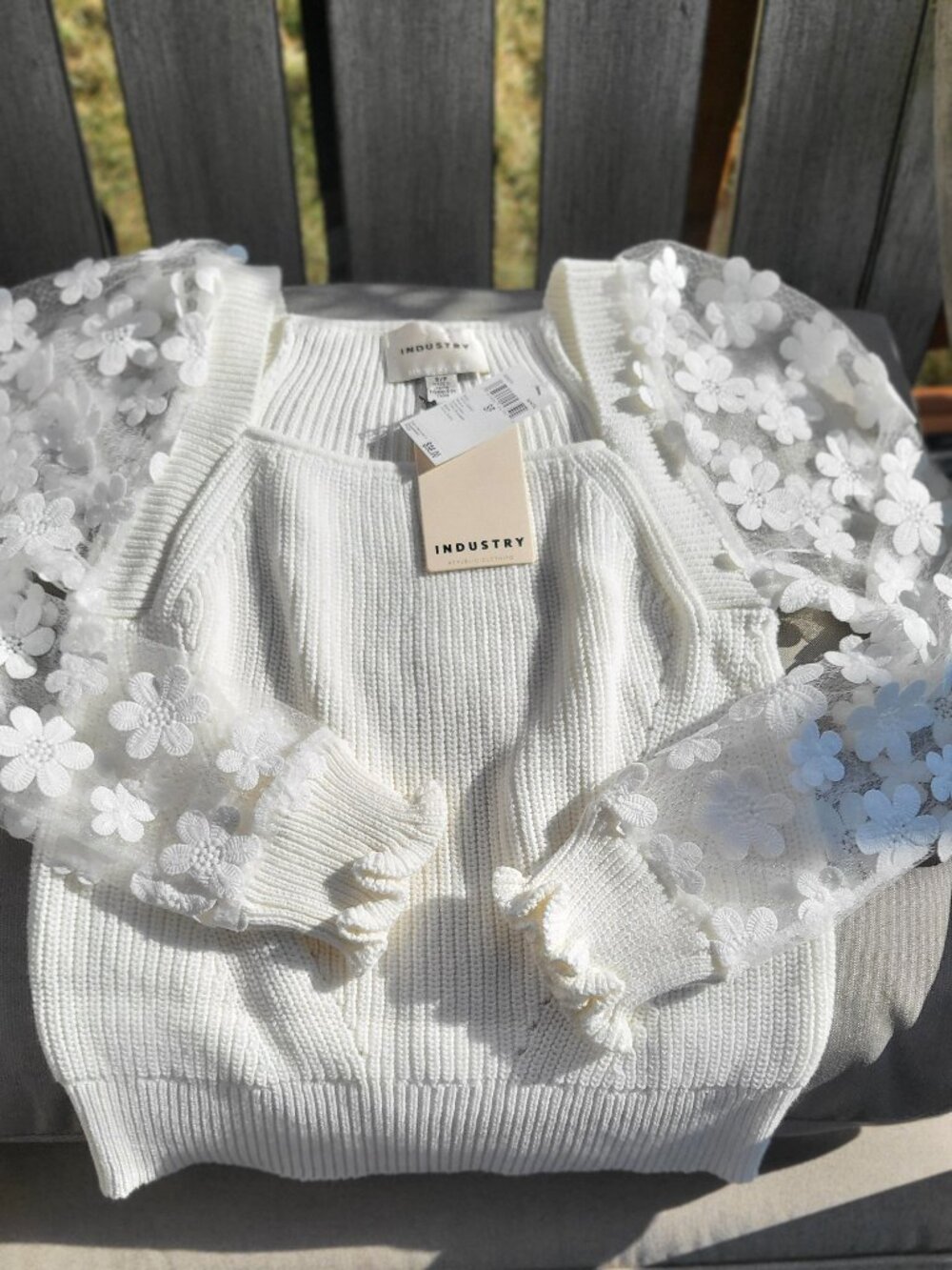 White square neck sweater small